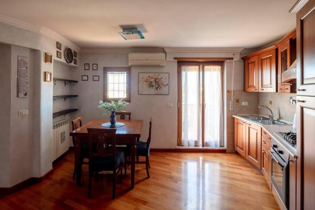 Attico Per Quattro Persone Sulla Nomentana, Wi-Fi, Aria Condizionata Apartamento Roma Exterior foto