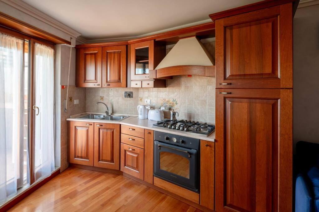 Attico Per Quattro Persone Sulla Nomentana, Wi-Fi, Aria Condizionata Apartamento Roma Exterior foto